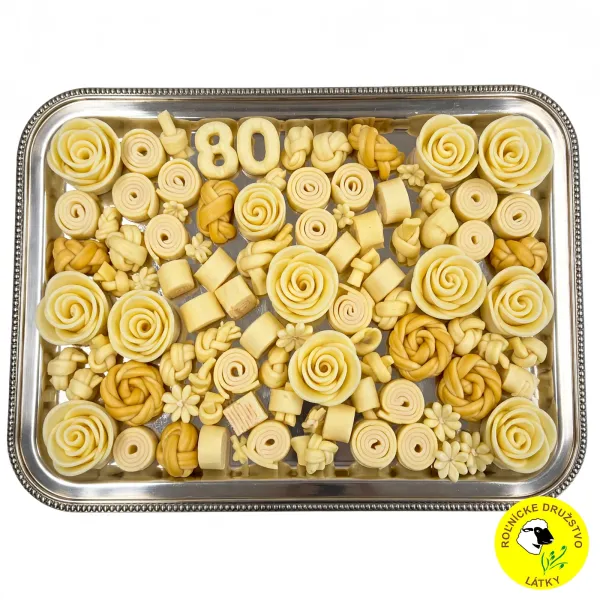 cheese_tray_flatlay